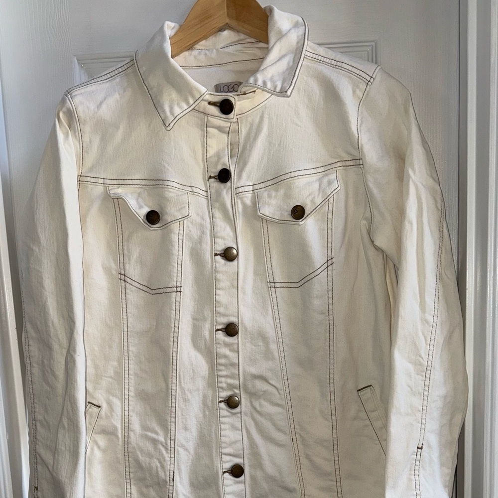 White Mid Length Denim Jacket Women’s 4 Raw Hem Brown Thread Trim Boho Country